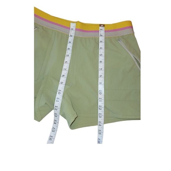 NWOT Orvis Sage Green Athletic Casual Outdoor Shorts Elastic Waist M - Picture 9 of 14